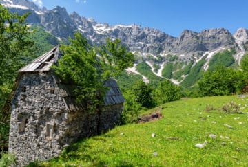 Viaje a Albania. A medida Nomads. Nuevo día, nueva aventura en uno de los países más desconocidos de Europa